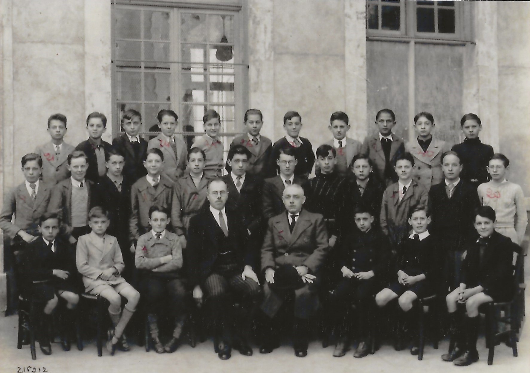Photos de classe Lycées de Nevers fin des années 1930