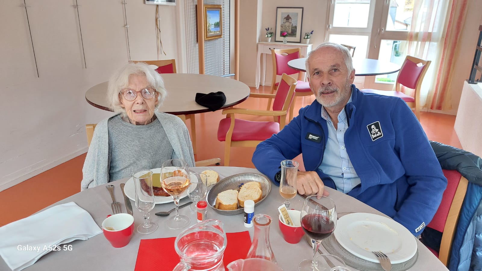 Madeleine Bourdillon et son filleul Christophe